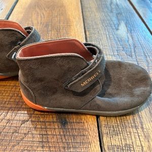 MERRILL Boys Bare Step Boot Size 9 Suede
